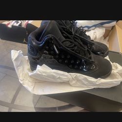 Jordan 13 Size 5.5 All Black 