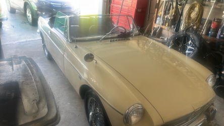 1964 mgb convertible in good condition cool ac run and drive good my price is firm