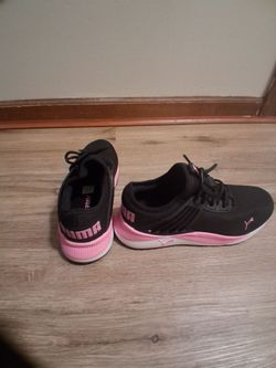 Puma Sneakers