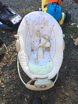 A musical baby rocker