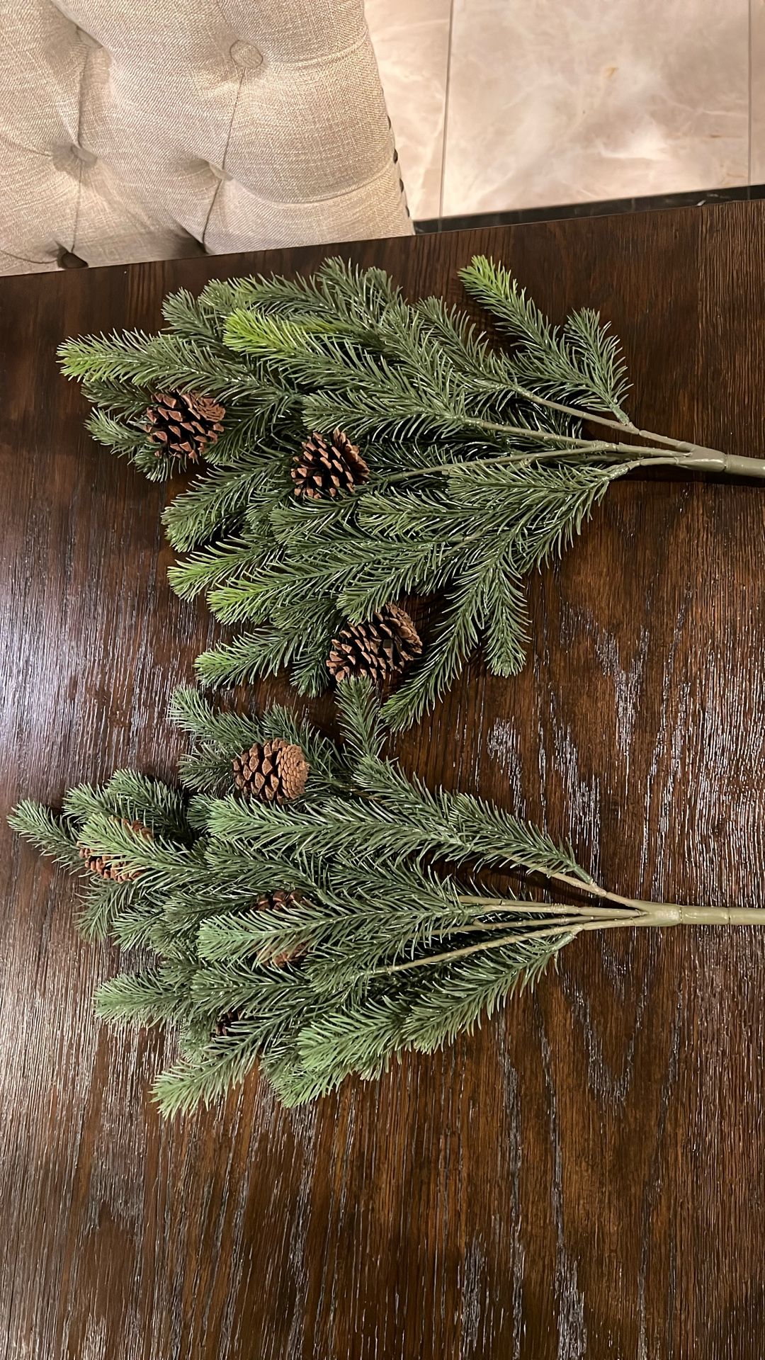 Christmas Pine Cone Bunches 