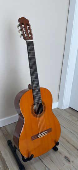 Yamaha CG-101 Classical Guitar New Set of Strings