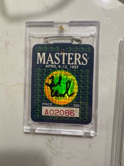 Fred Couples signed PSA Authentic 1992 Masters Badge PGA