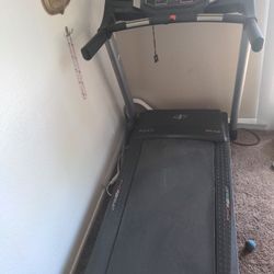 5 Inches NordicTrack T 6.5 S Treadmill for Sale in Riverside CA OfferUp