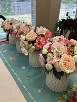 ***8 SMALL FLOWER CENTERPIECES/Wedding, Baby shower***