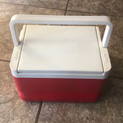 Igloo Cooler Small 
