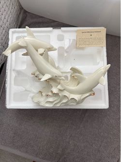 Lennox dolphin