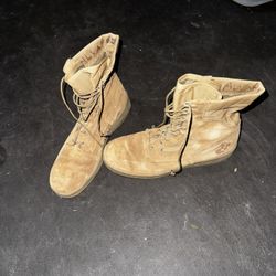 Military Boots 