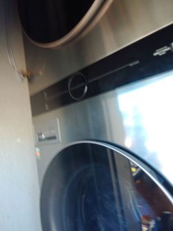 LG Washer & Dryer Combo