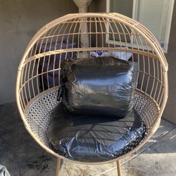 Egg Chair For Sale! Won’t Get It Cheaper Anywhere Else!