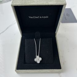 Van Cleef Style Necklace With Box 