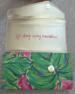 NEW Lilly Pulitzer Collapsible Sunglass Case Palms It’s Always Sunny Somewhere