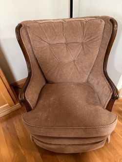 Antique Lady’s Chair