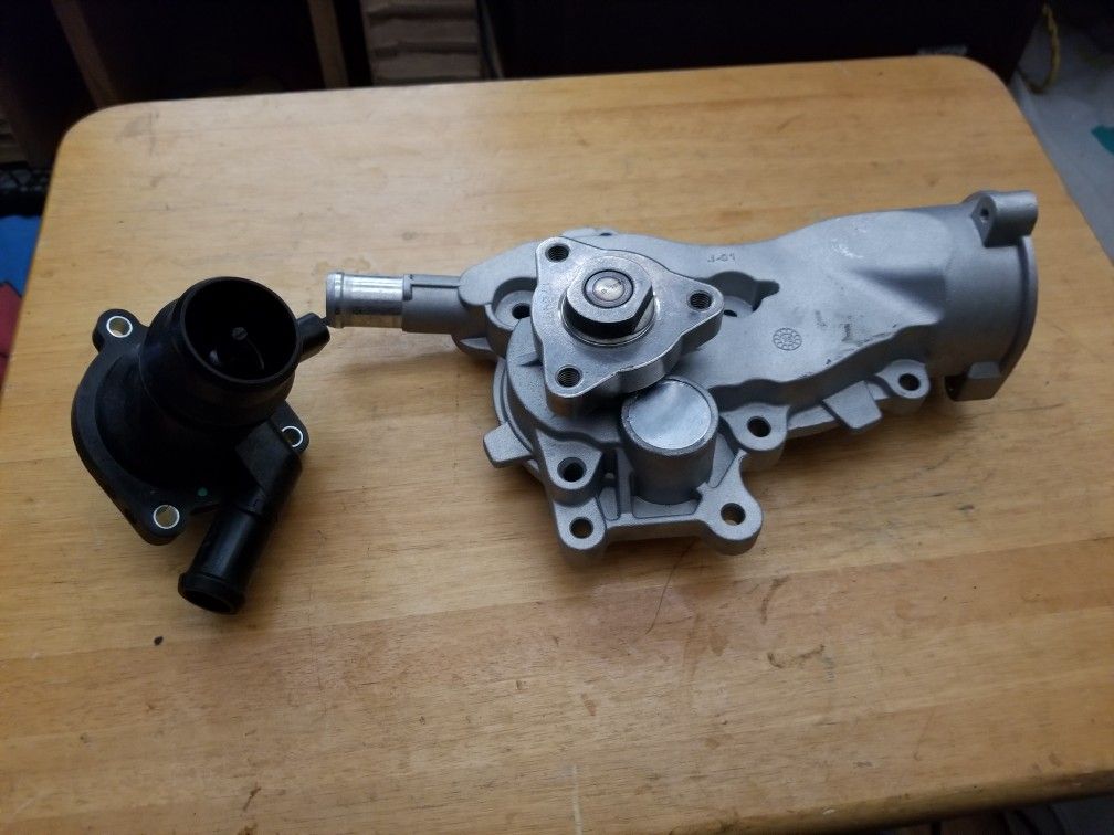 BOMBA DE AGUA Y TERMOSTATO PARA CHEVY CRUZE 2011