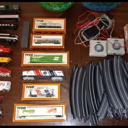 Tyco Train Set