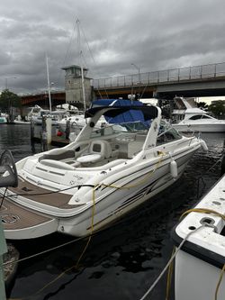 2001 Sea Ray 280 Sunsport
