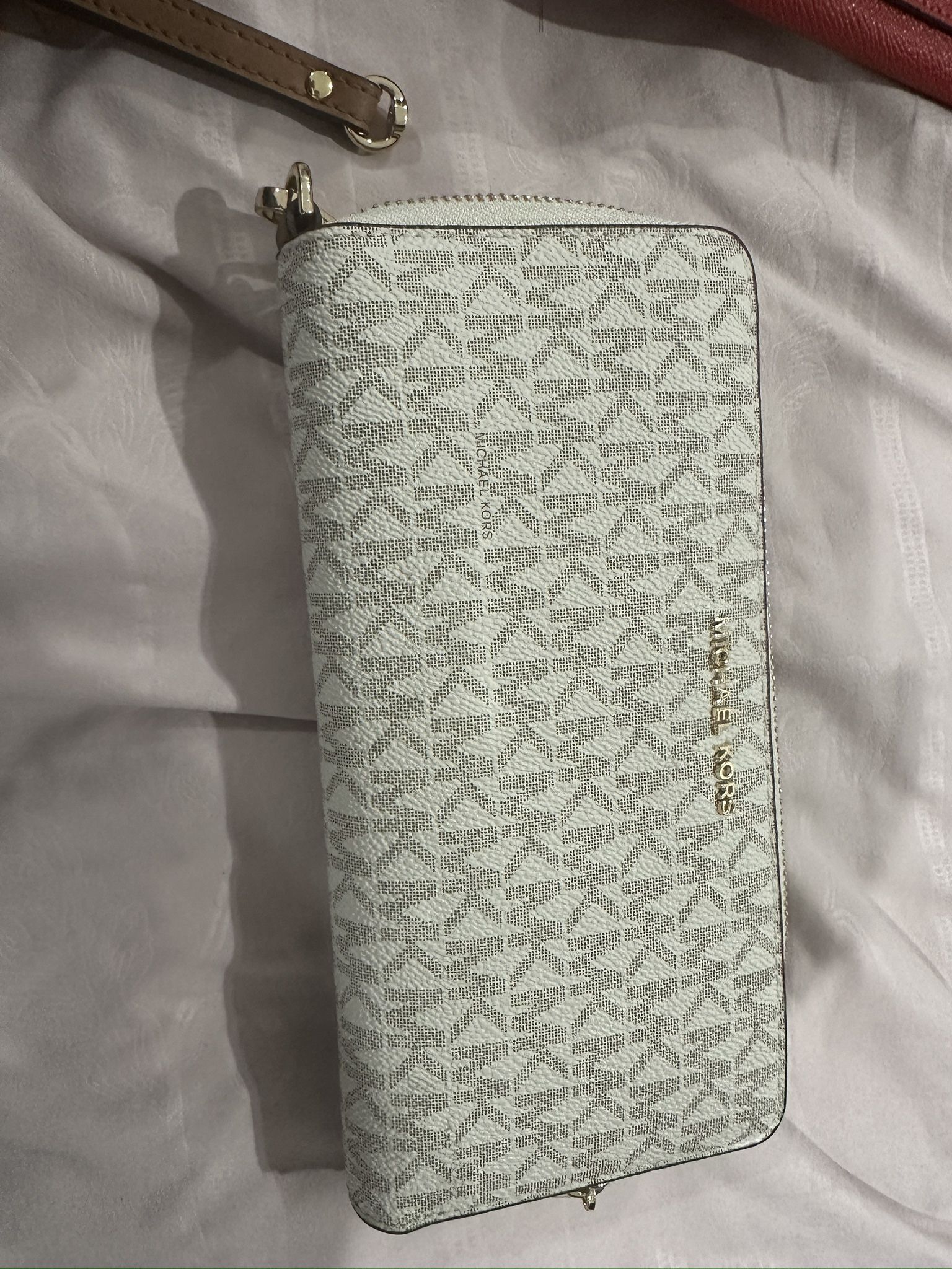 Michael Kors Wallet Wristlet