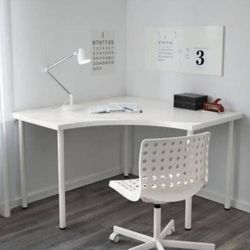 IKEA Linnmon Corner Desk