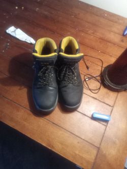 Caterpillar boots great deal