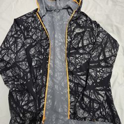 Nike Women's Camouflage Lightweight Jacket