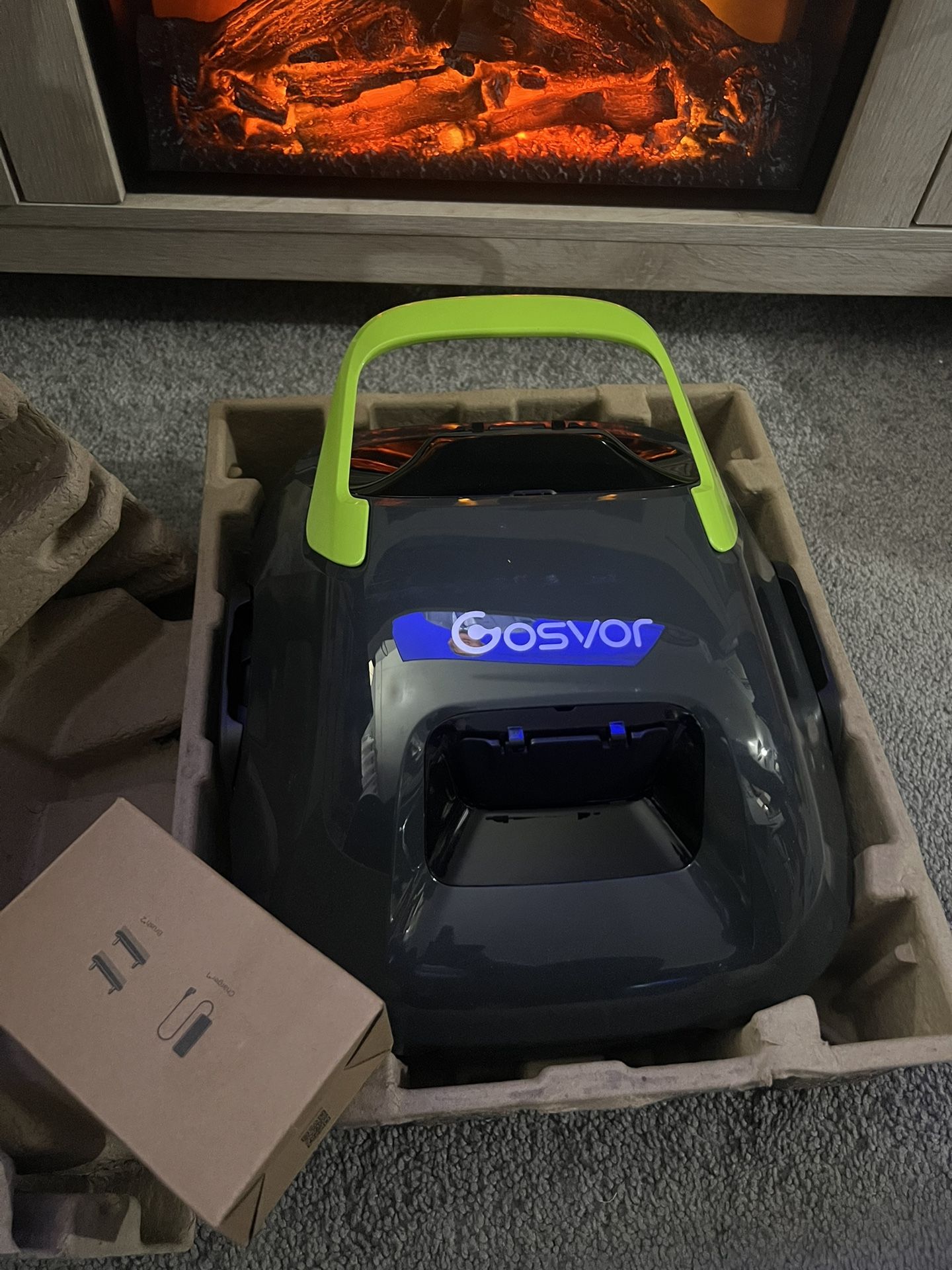 Cordless Robotic Pool Cleaner, Lasts 90 Min,