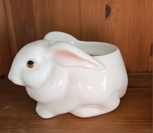 Vintage 1970's AVON Ceramic Bunny Planter