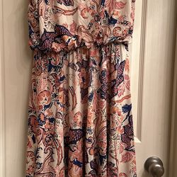 Dress with lace detailing on the front and bottom