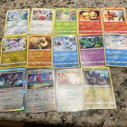 14 Pokemon Cards
