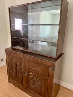 Sale! Beautiful Japanese Antique China Cabinet