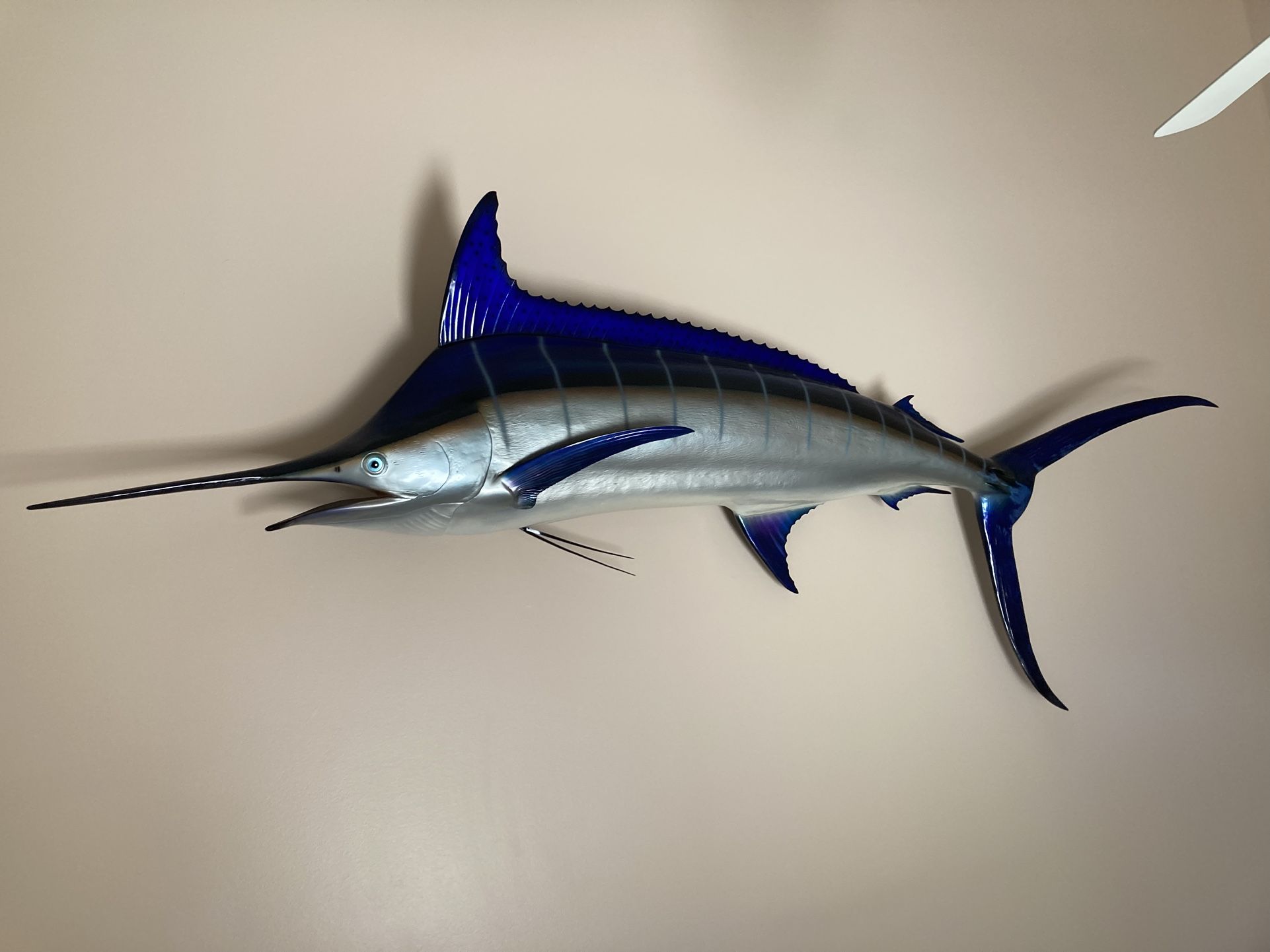 BLUE MARLIN MOUNT