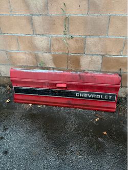 1985 S10 tailgate