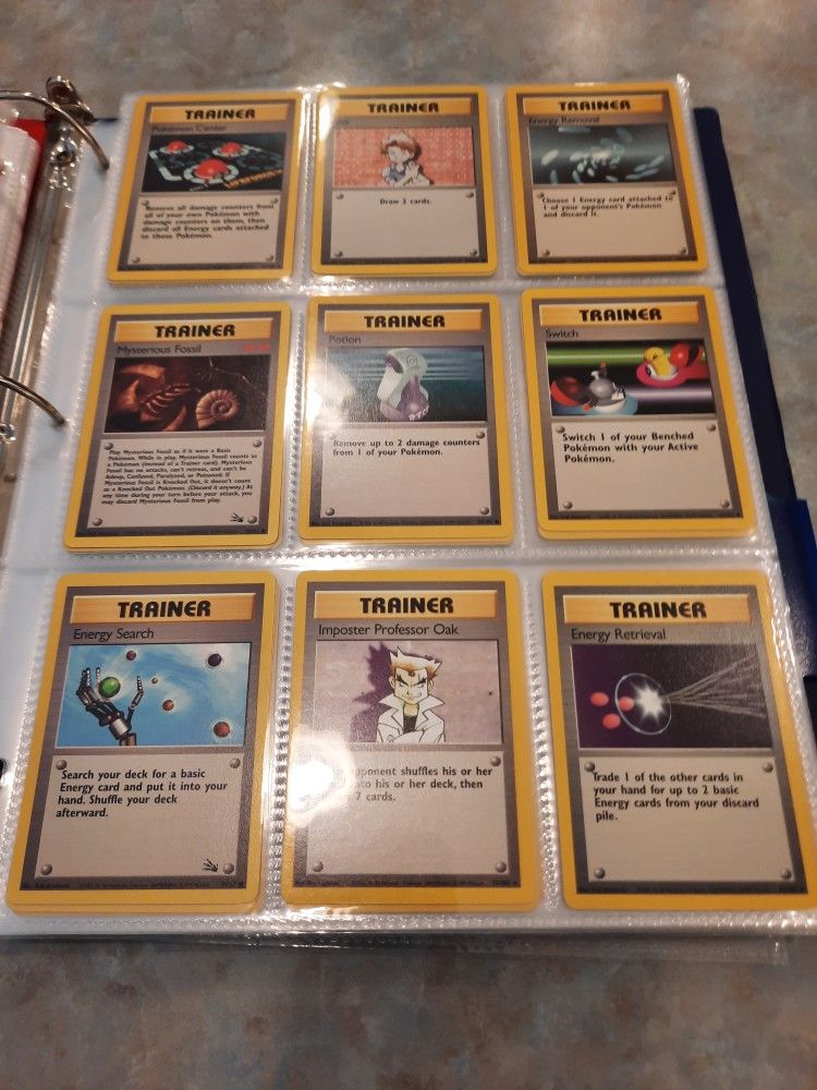 POKEMON Cards 