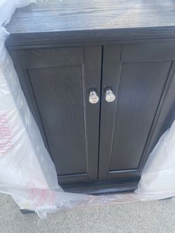 Wall Cabinet