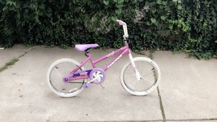 Girls bike