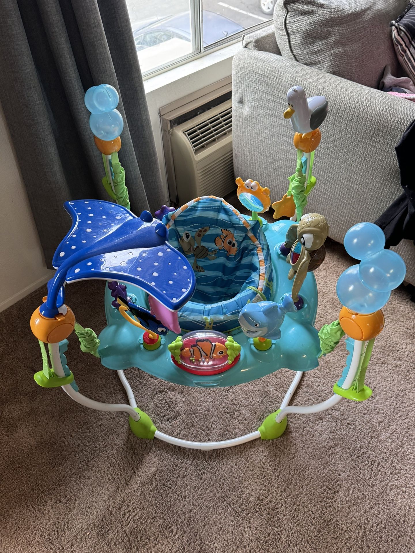 Baby Jumper, bouncer, Activity Chair