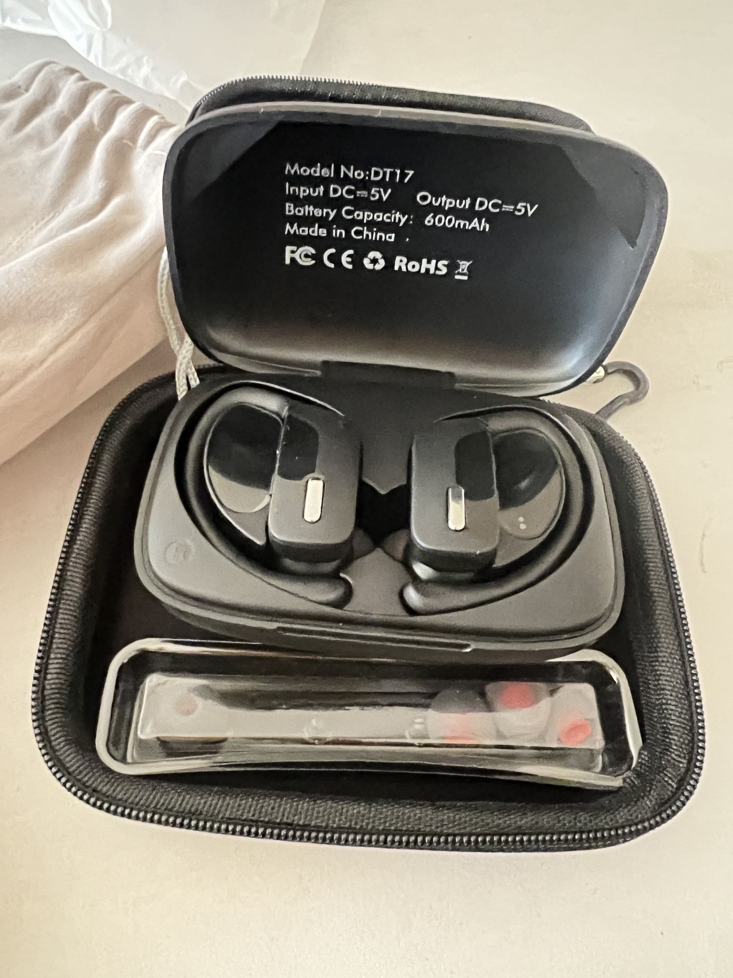 Wireless Bluetooth Earphone 