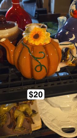 Pumpkin teapot