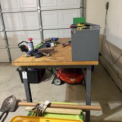 Garage workbench