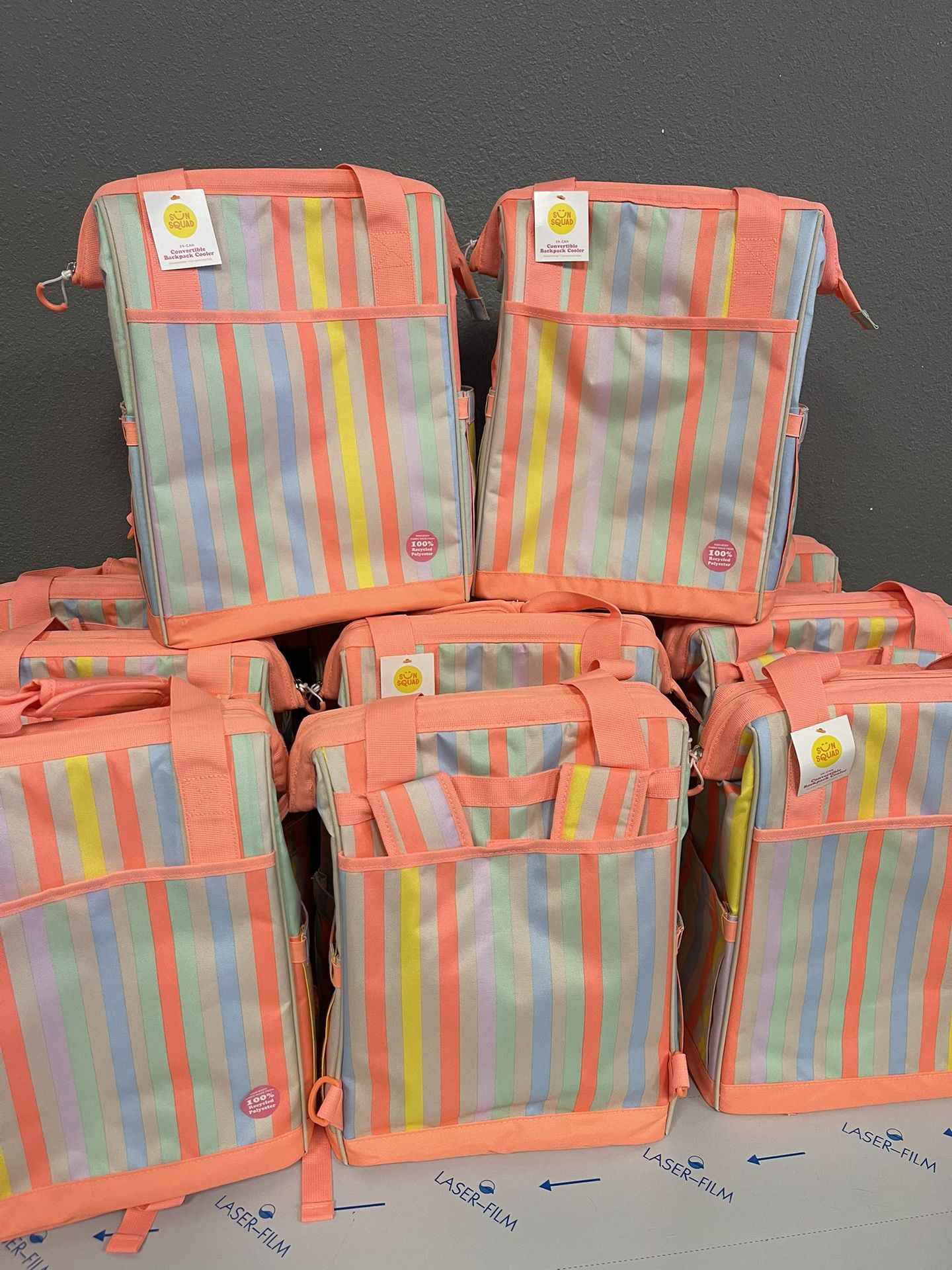 24 Cans/20.4qt Backpack Cooler - Sun Squad 