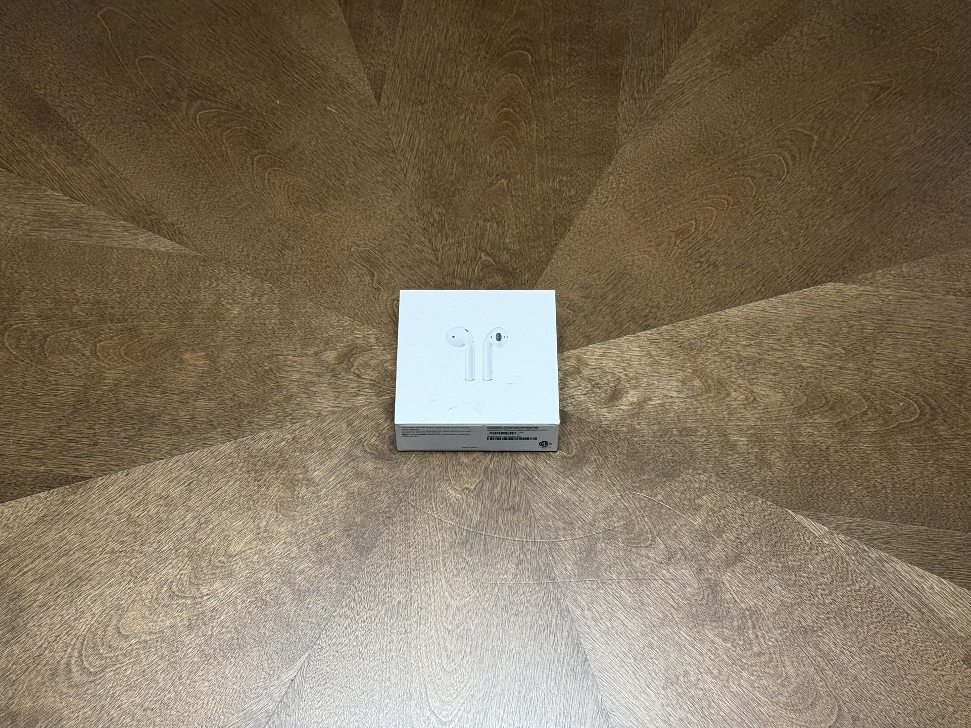 Apple AirPods (2nd Gen)
