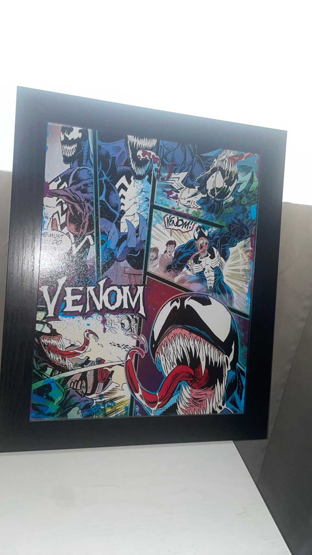 18 Inch Framed Venom Canvas Large New