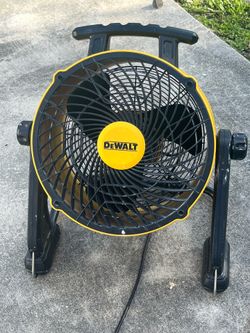 DeWALT 16” floor fan