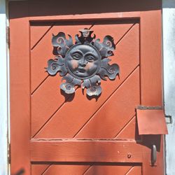 Sun house art