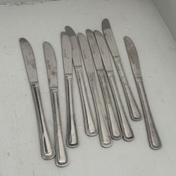 Elegant Silver Dinner Knives Set/9