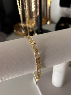 14k gold plated bracelet