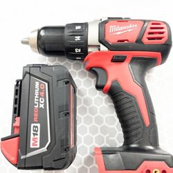 M18 Milwaukee Cordless 1/2" Drill Driver + XC 4.0 Battery Pack 