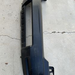 200&-2012 Jeep Liberty Front Bumper