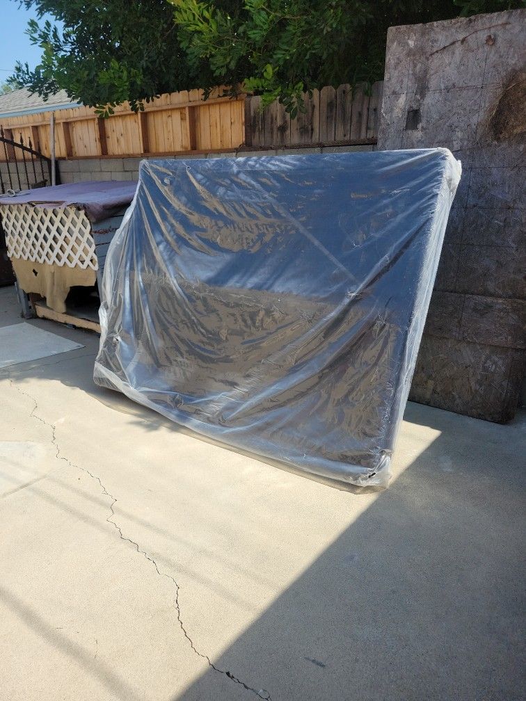 Queen Mattress Box Spring