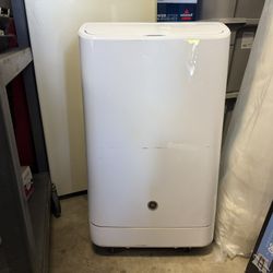 GE® 10,000 BTU Portable Air Conditioner with Dehumidifier and Remote