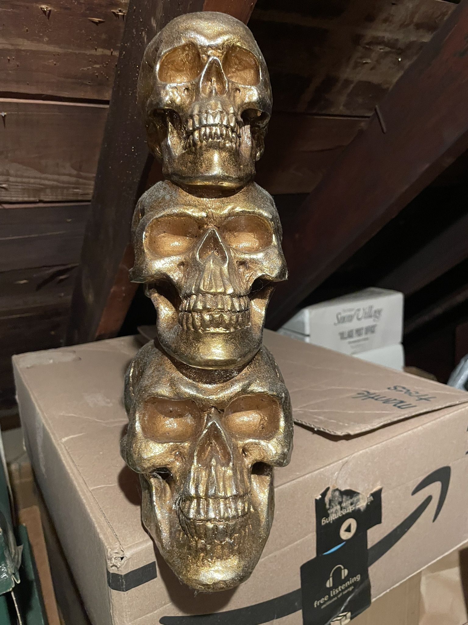Halloween Decoration Three Skull Statue 18”-20”